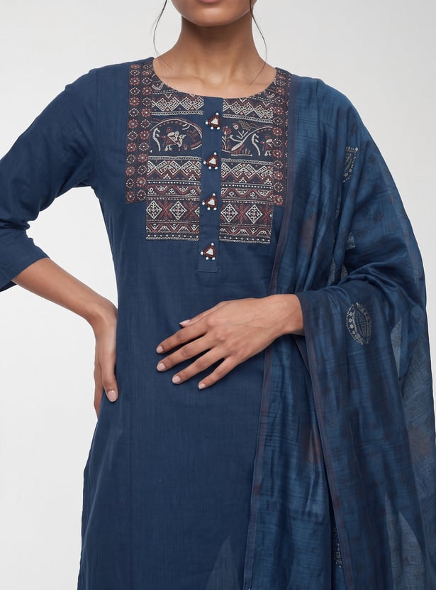 Women Printed Straight Kurta Set