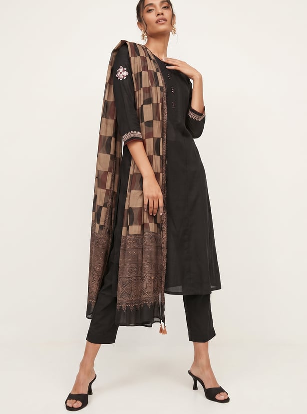 Women Embroidered Straight Kurta Set with Dupatta