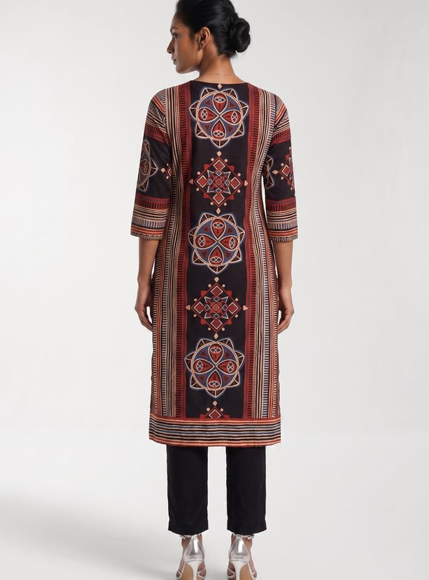 Women Printed Straight Kurta Set