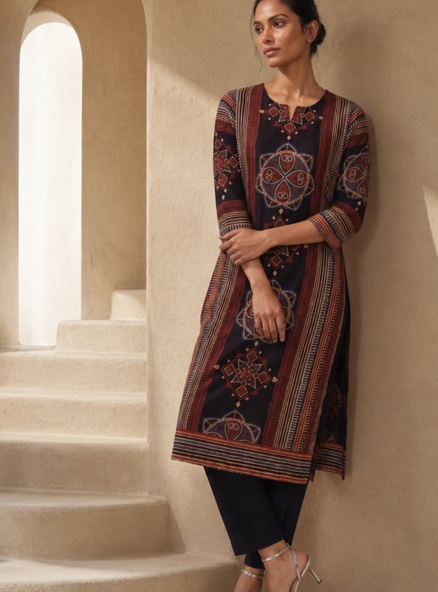 Women Printed Straight Kurta Set