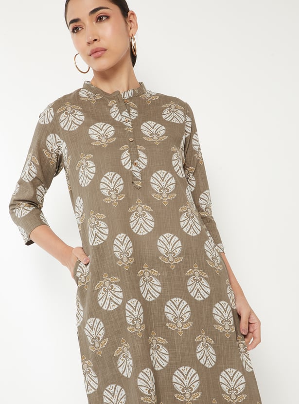 Women Floral Print Straight Kurta Set