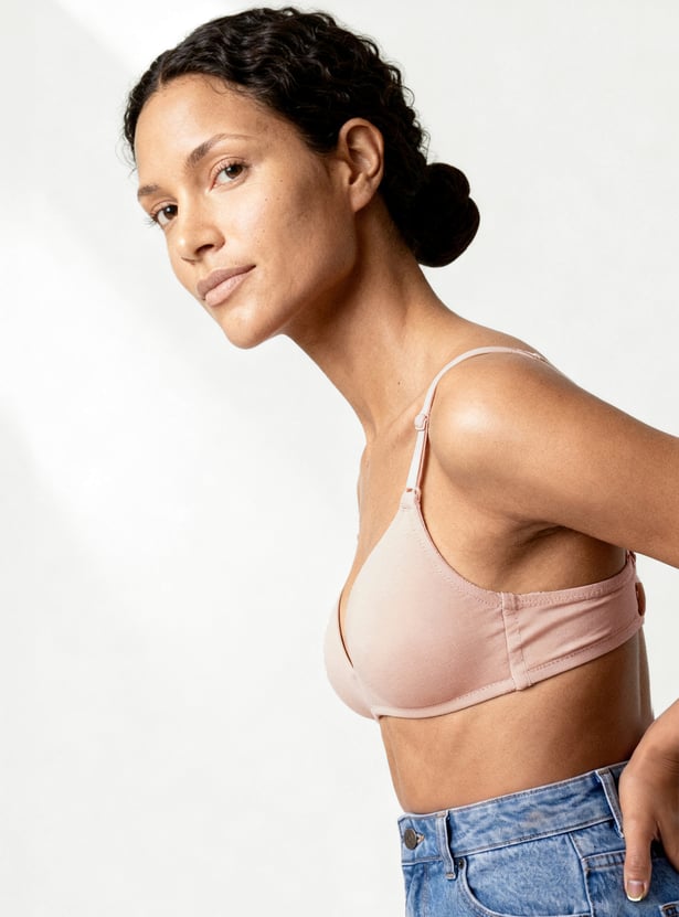 Women Solid Padded Non-Wired T-shirt Bra