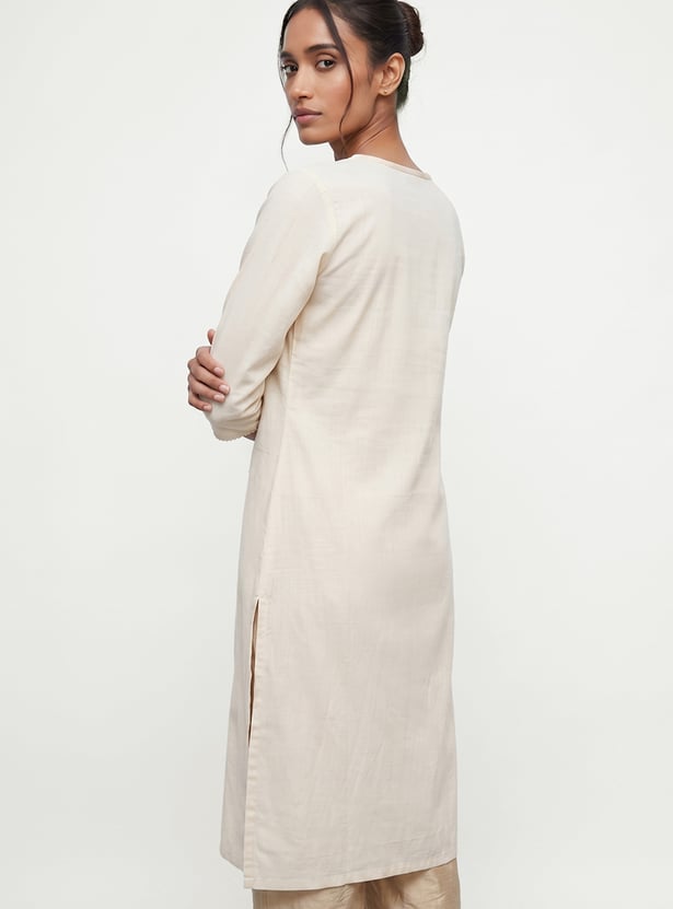 Women Embroidered Straight Kurta