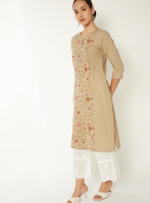 Women Embroidered Straight Kurta