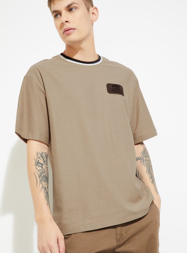 URB_N Men Oversized Textured T-shirt