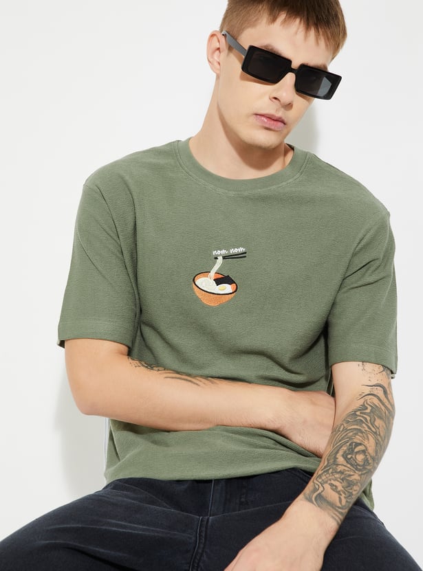 URB_N Men Embroidered T-shirt