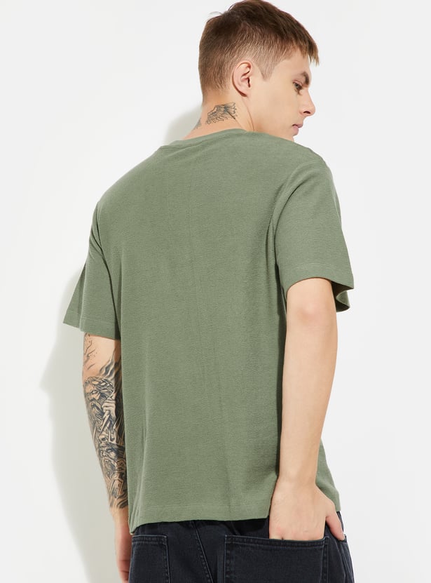 URB_N Men Embroidered T-shirt