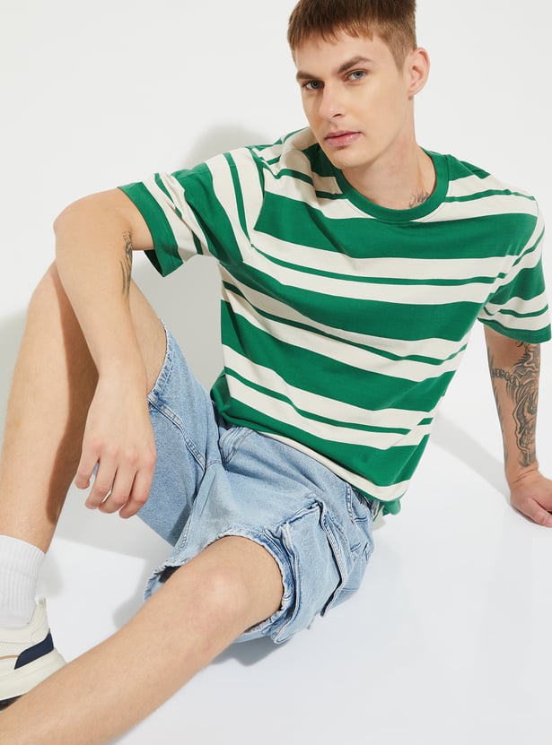 URB_N Men Striped T-shirt