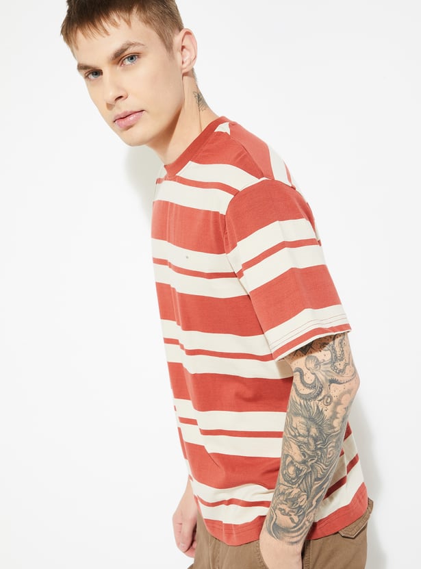 URB_N Men Striped T-shirt