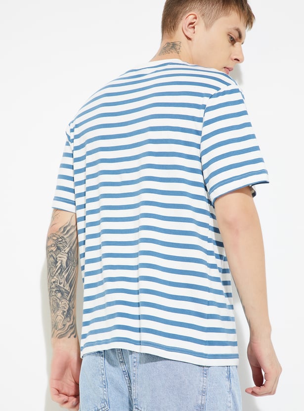 URB_N Men Striped T-shirt