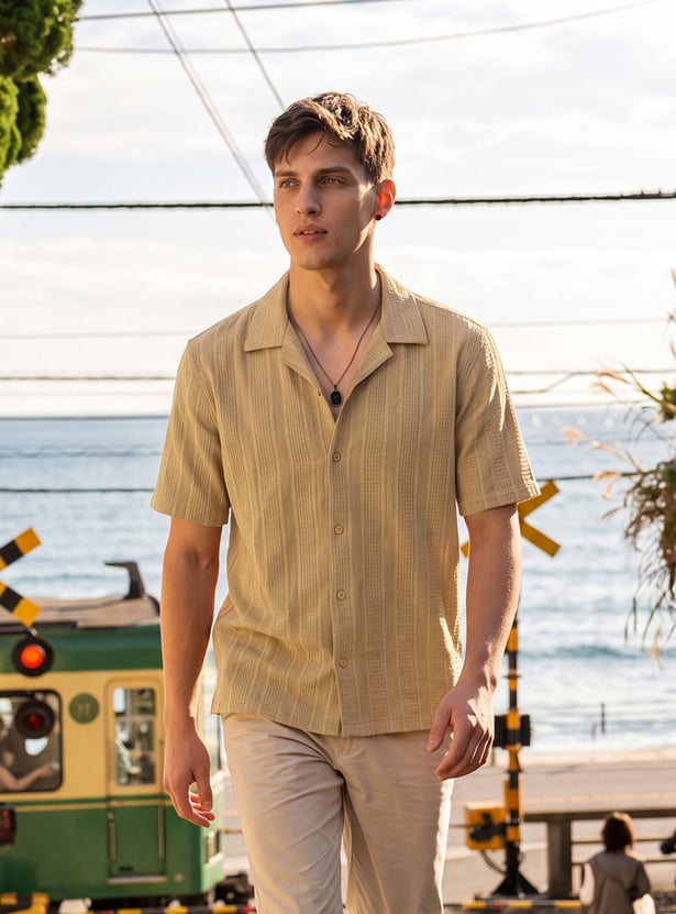 URB_N Men Textured Shirt