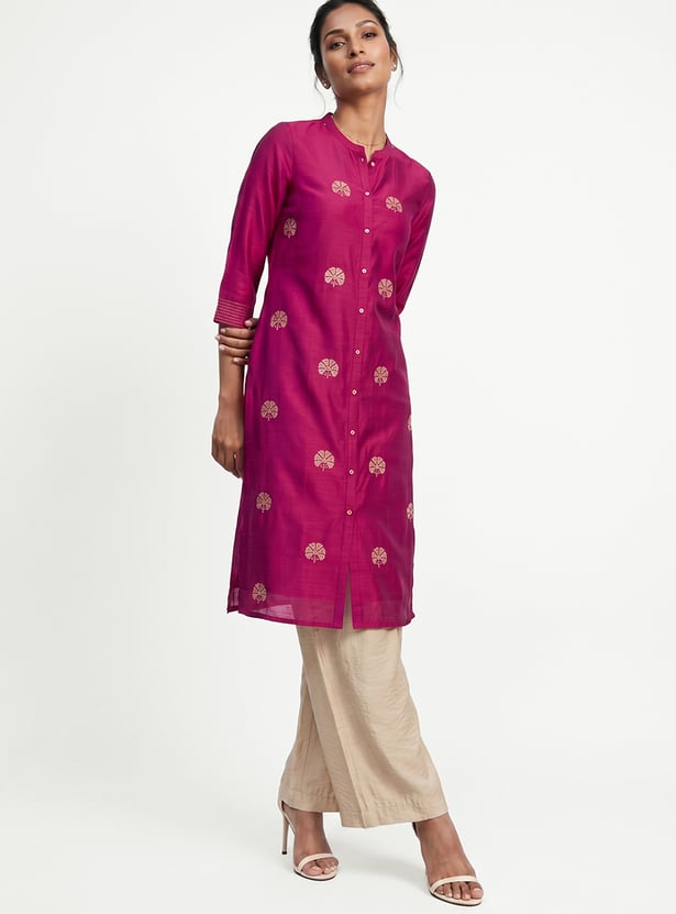 Women Embroidered Straight Kurta
