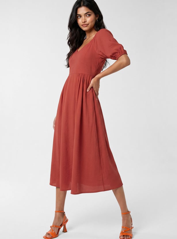 Women Textured Midi Dress