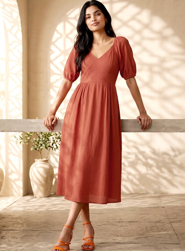 Women Textured Midi Dress