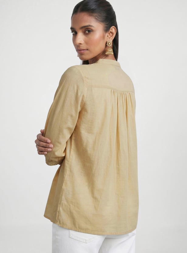 Women Embroidered Yoke Straight Kurti