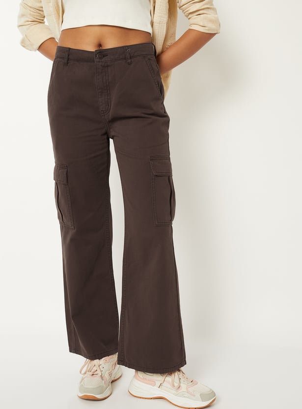 Women Solid High-Rise Cargo Jeans