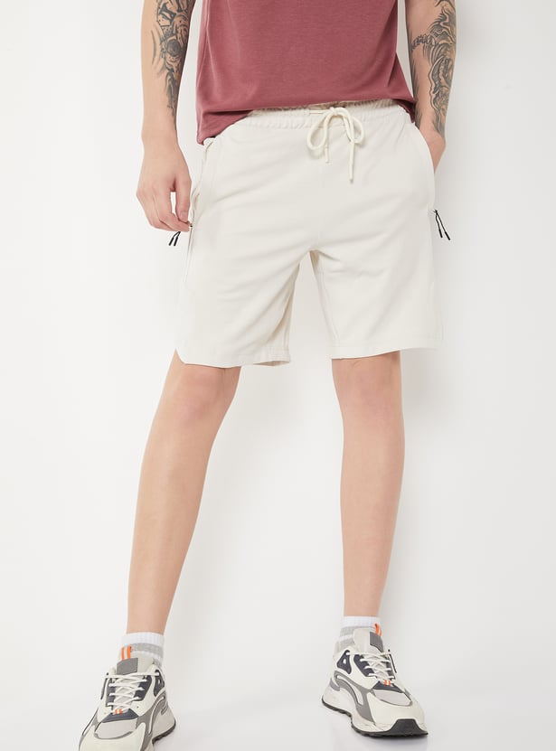 Men Solid Sports Shorts