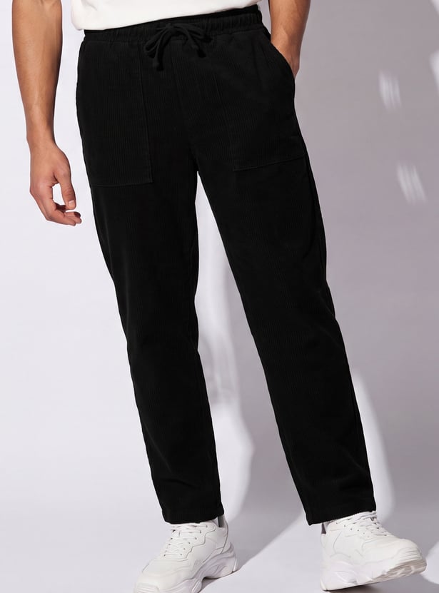 URB_N Men Solid Slip-on Pants