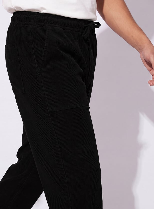 URB_N Men Solid Slip-on Pants