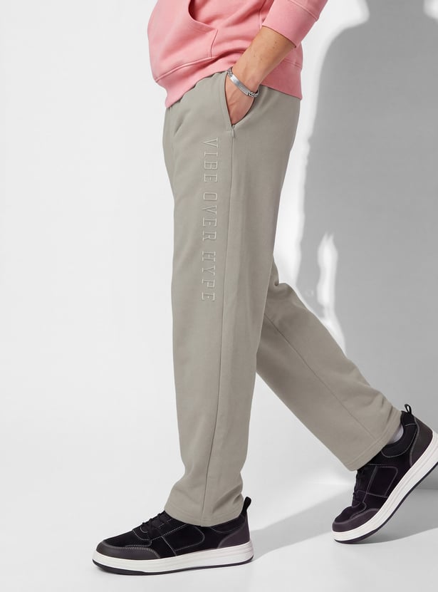 URB_N Men Solid Pull-on Pants