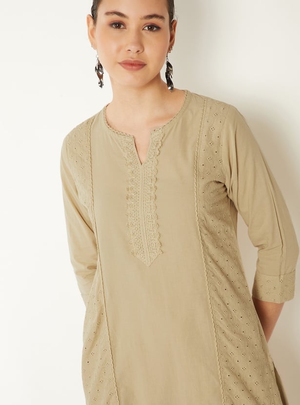 Women Schiffli Straight Kurta