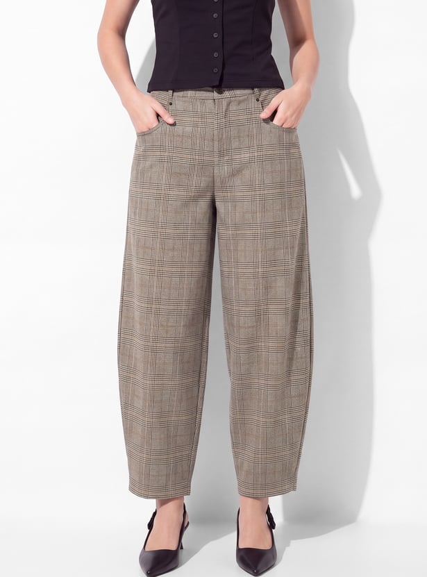 URB_N Women Checked Barrel Pants