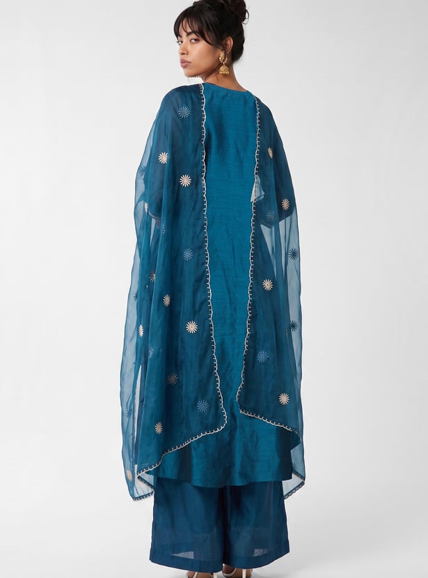 Women Embroidered Anarkali Kurta Set