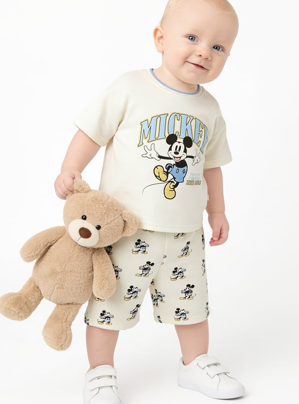 Boys Mickey Print T-shirt with Shorts Set