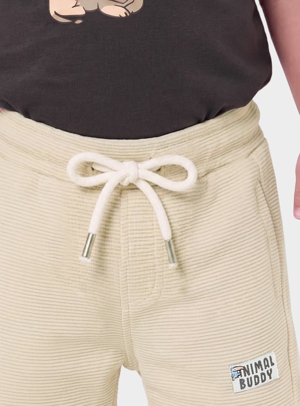 Boys Printed T-shirt with Shorts