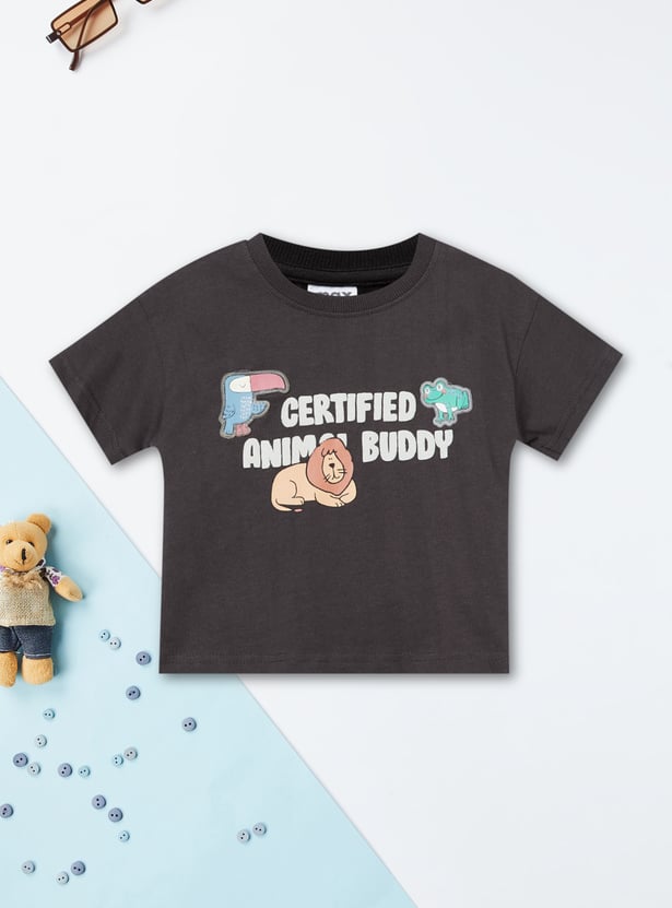 Boys Printed T-shirt with Shorts