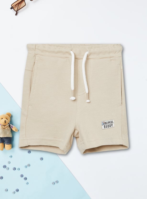 Boys Printed T-shirt with Shorts