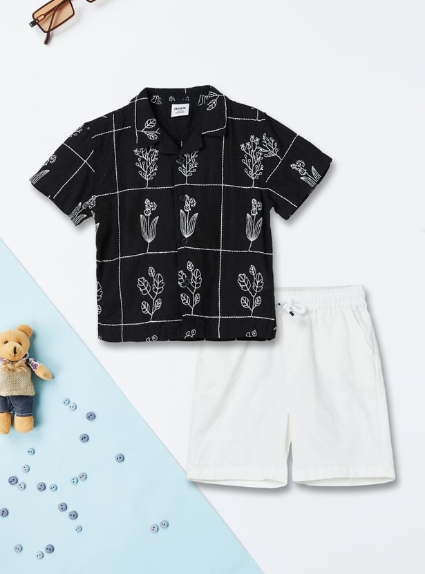 Boys Striped and Giraffe Embroidered Dungaree Set