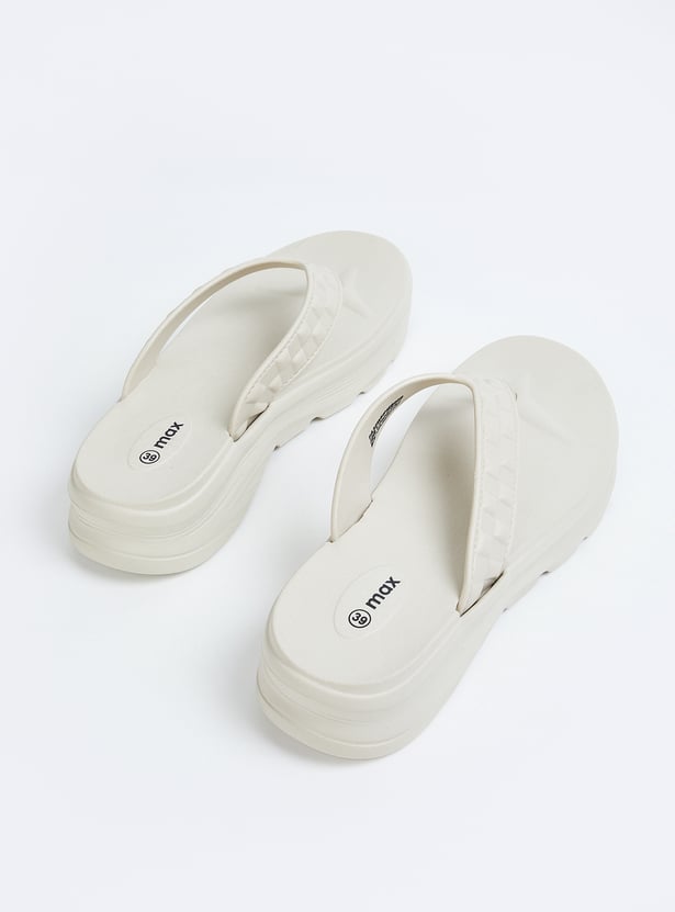 Women Textured Flip-Flops