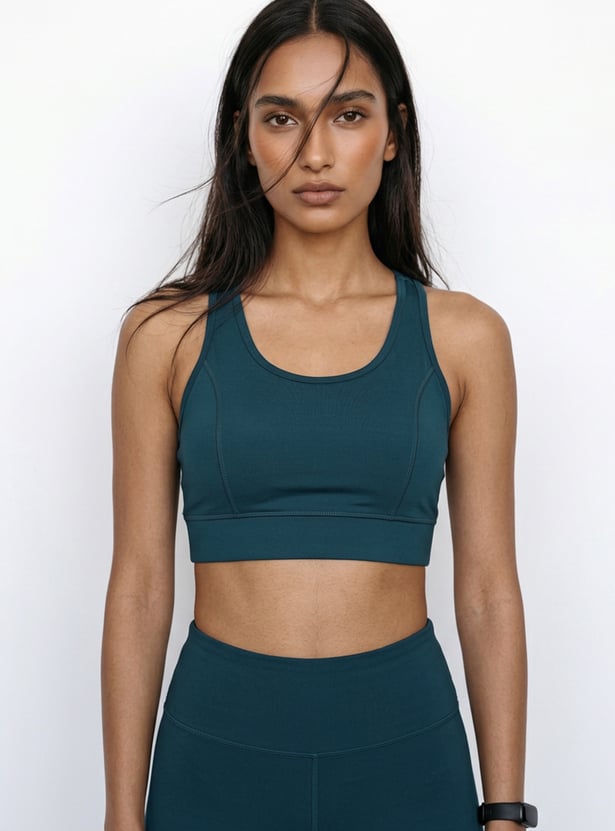 Women Solid Sports Bra