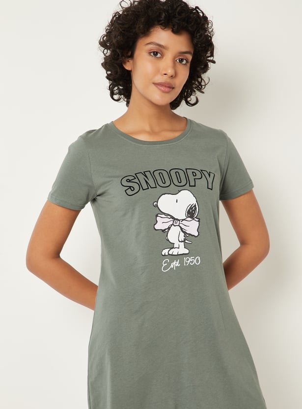 Women Snoopy Printed Nightdress