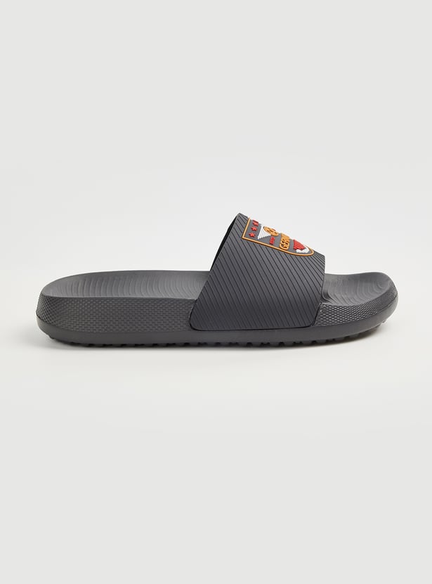 Men Textured Sliders