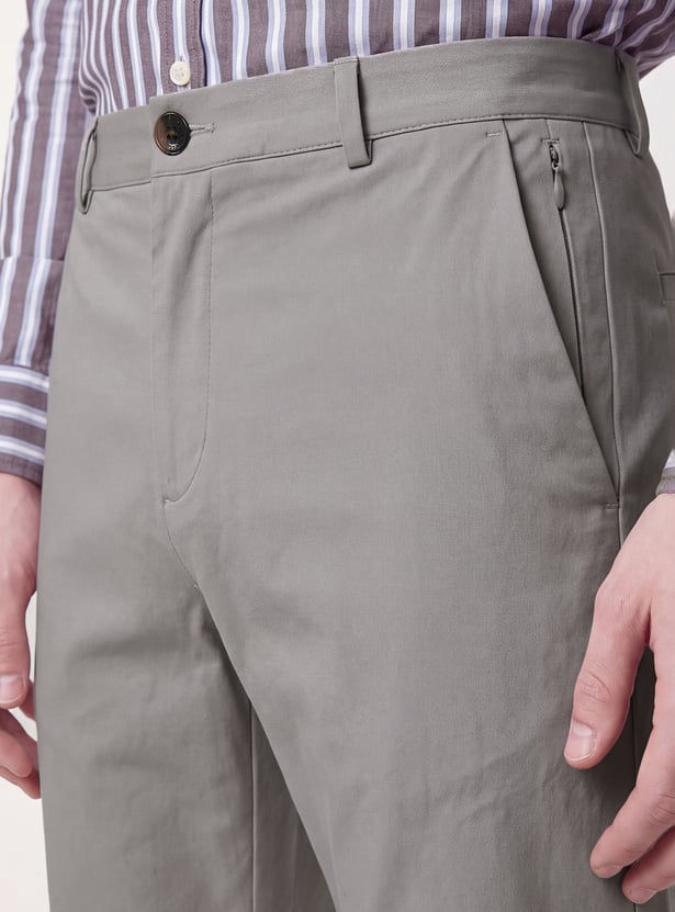 Men Solid Trousers