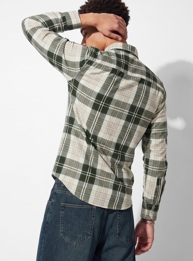 URB_N Men Checked Regular Fit Shirt