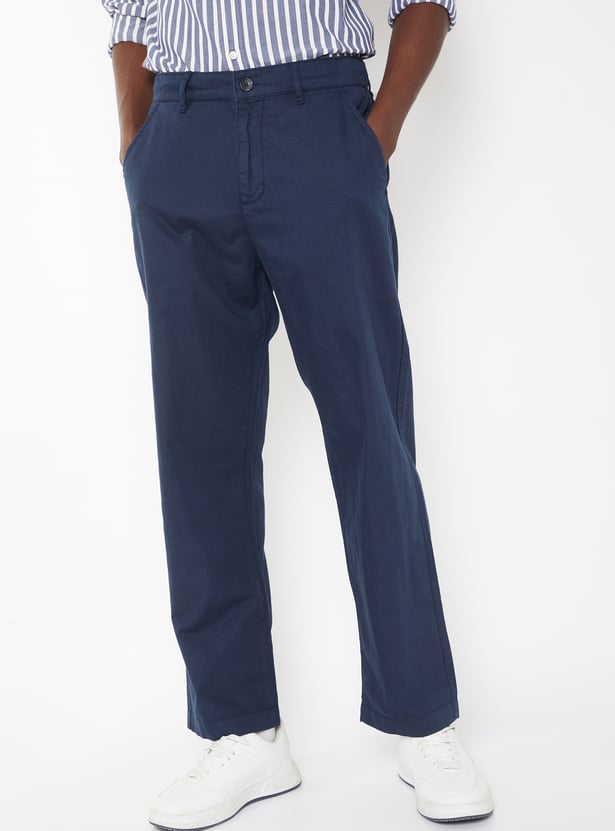 Men Solid Regular Fit Trousers