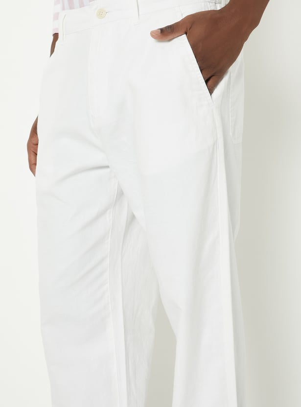 Men Solid Regular Fit Trousers