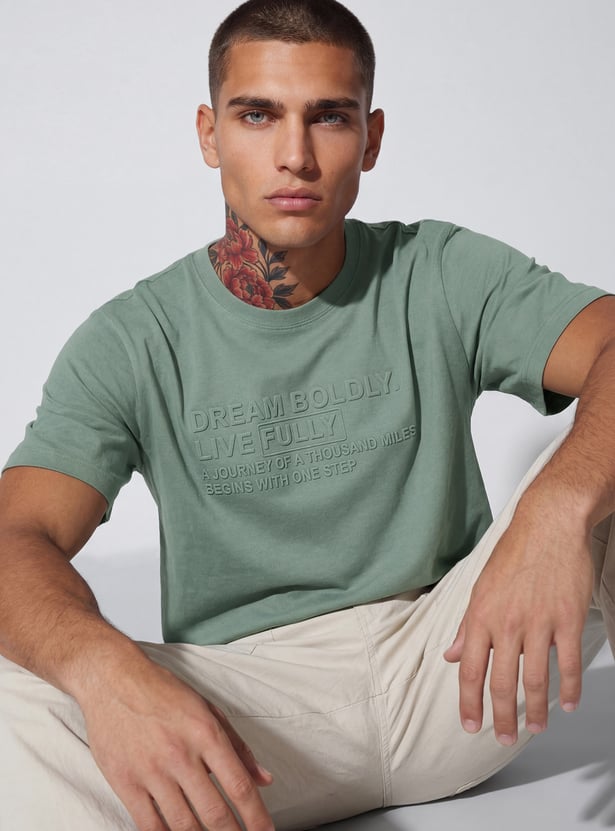 URB_N Men Oversized Embossed Print T-shirt