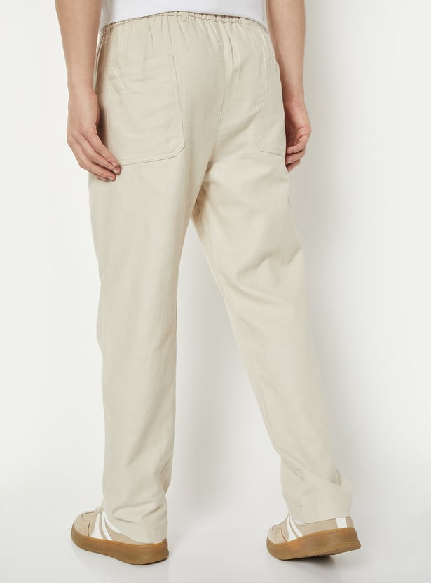 Men Solid Regular Fit Trousers