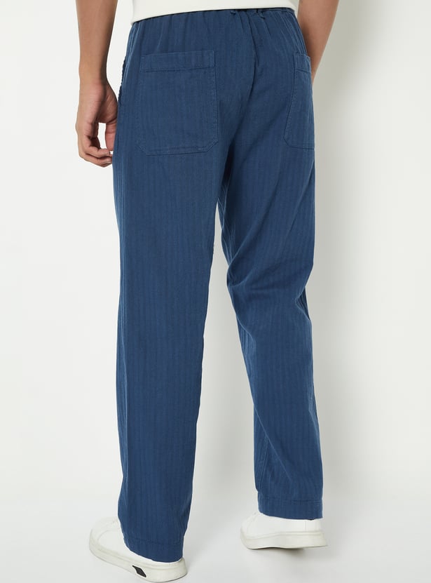 Men Textured Mid-Rise Pants