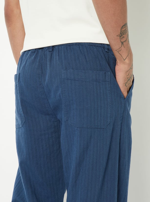 Men Textured Mid-Rise Pants