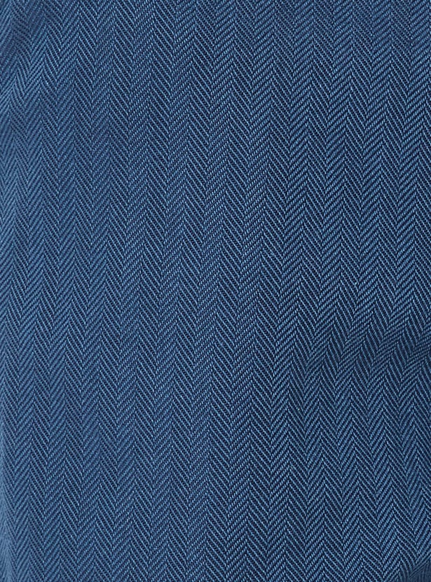 Men Textured Mid-Rise Pants