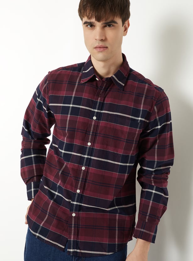 Men Checked Regular Fit Shirt