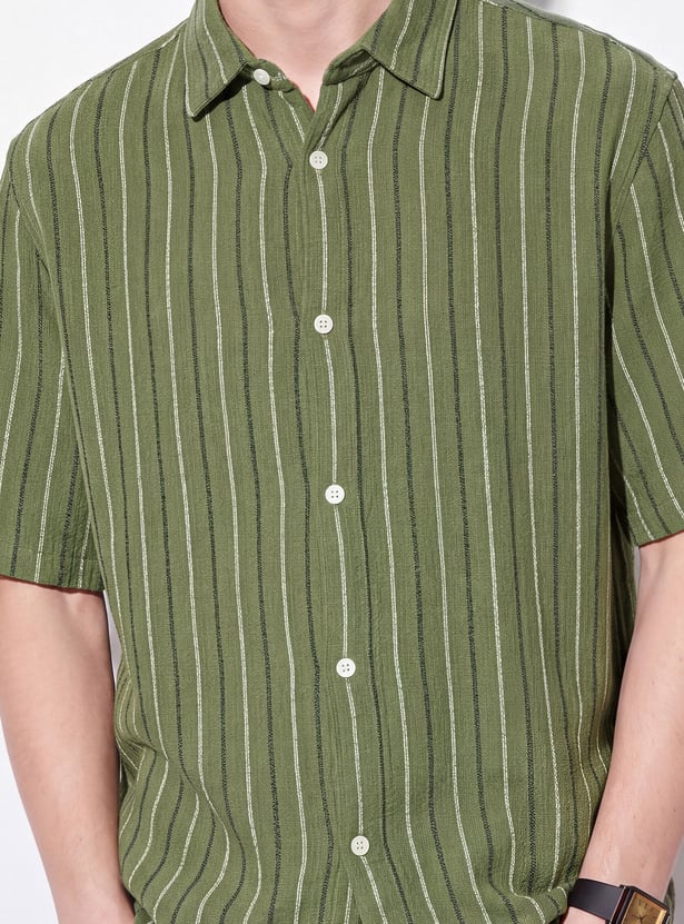 URB_N Men Striped Shirt
