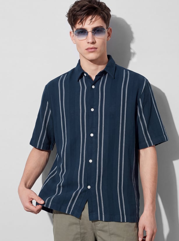 URB_N Men Striped Shirt