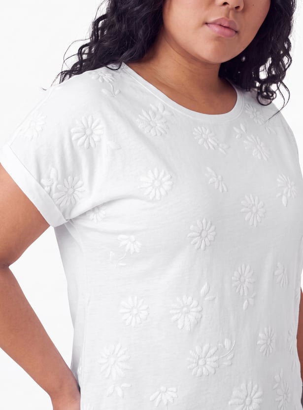 Women Floral Embroidered T-shirt