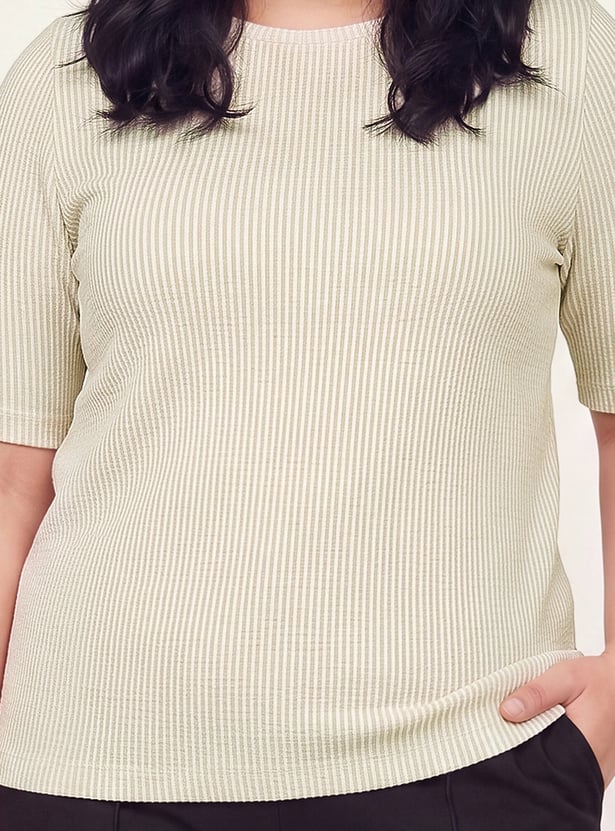 Women Textured T-shirt